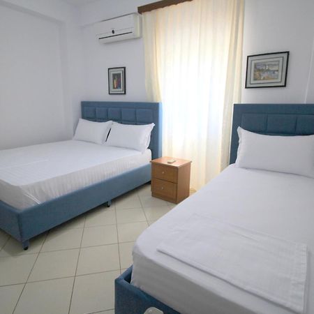 Lengu Holidays Houses Sarandë Exteriör bild