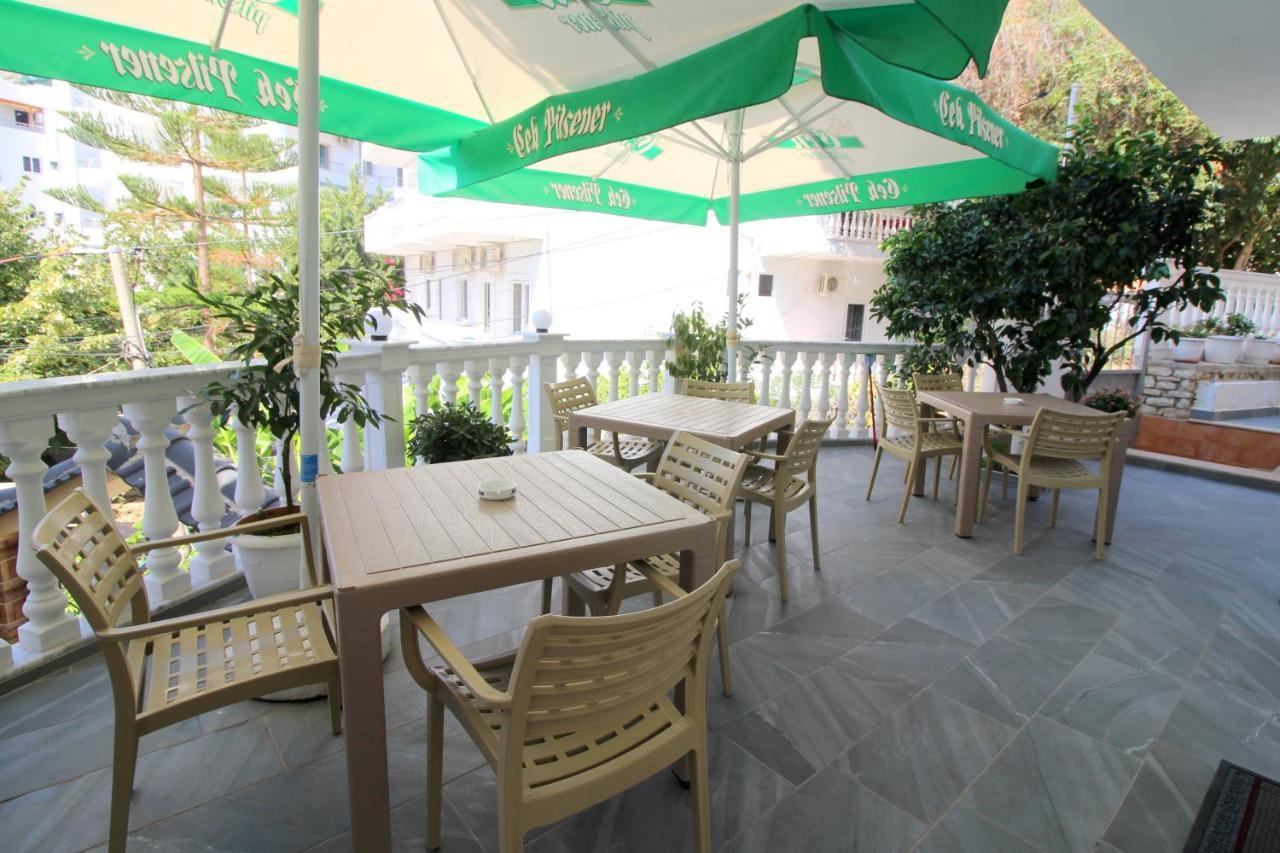 Lengu Holidays Houses Sarandë Exteriör bild