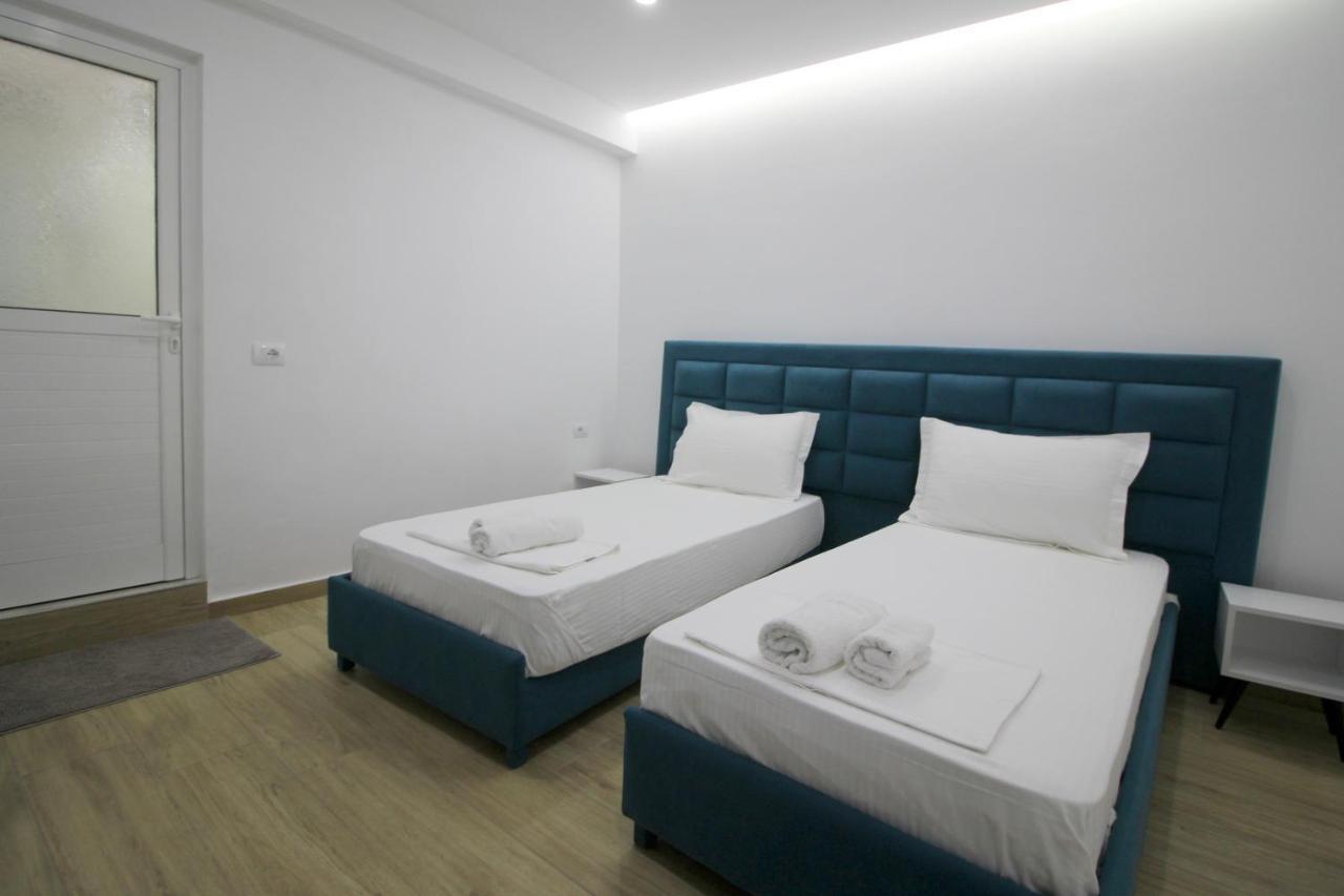 Lengu Holidays Houses Sarandë Exteriör bild