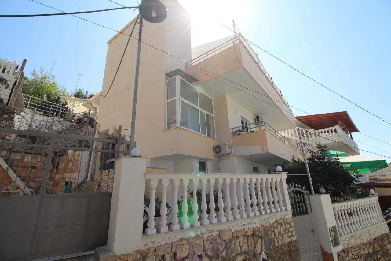 Lengu Holidays Houses Sarandë Exteriör bild