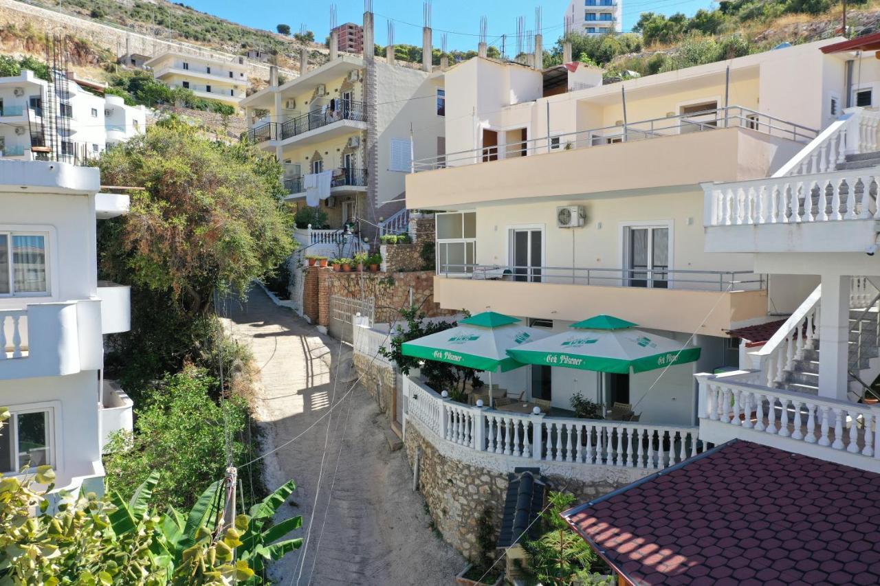 Lengu Holidays Houses Sarandë Exteriör bild
