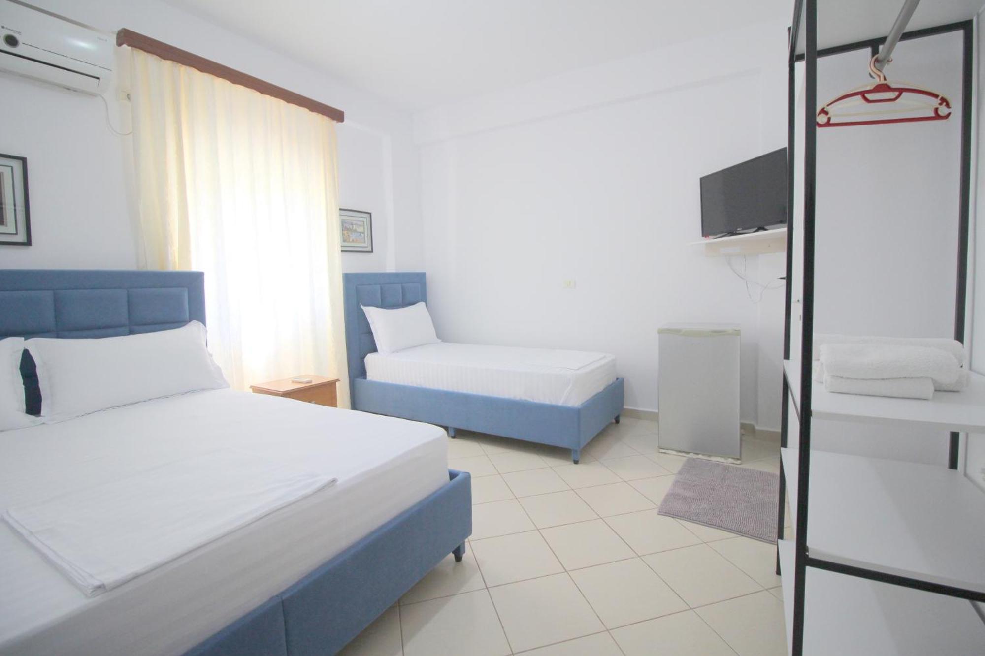Lengu Holidays Houses Sarandë Exteriör bild