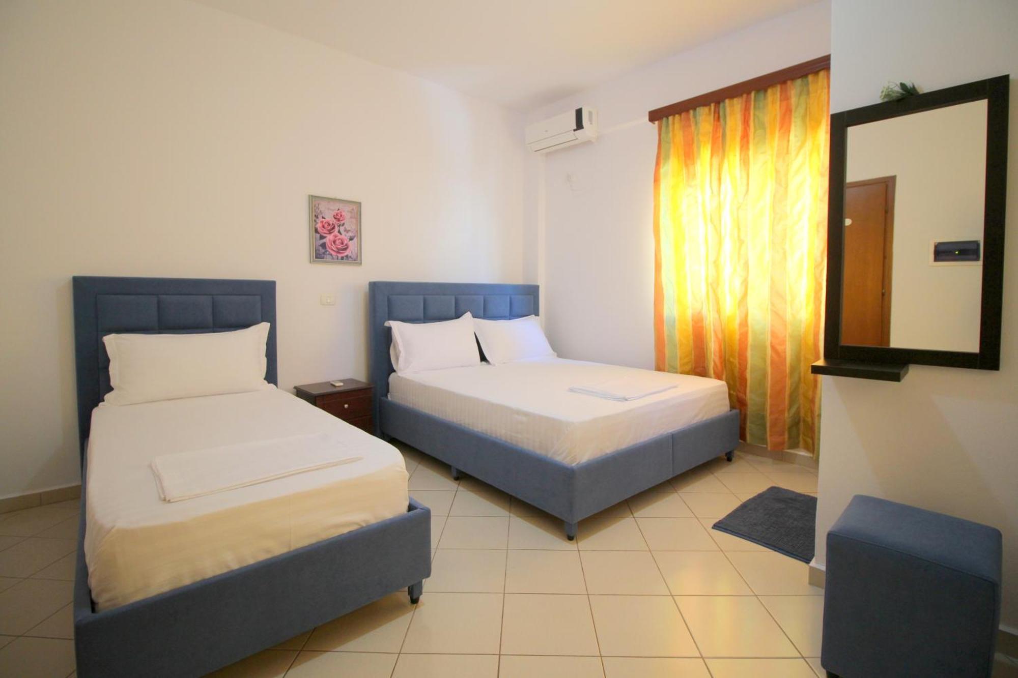 Lengu Holidays Houses Sarandë Exteriör bild