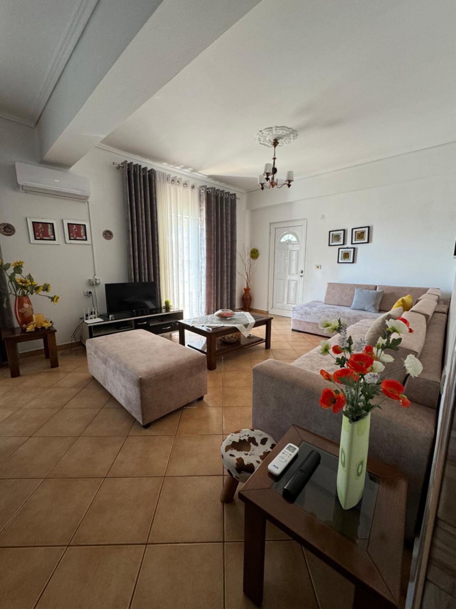Lengu Holidays Houses Sarandë Exteriör bild
