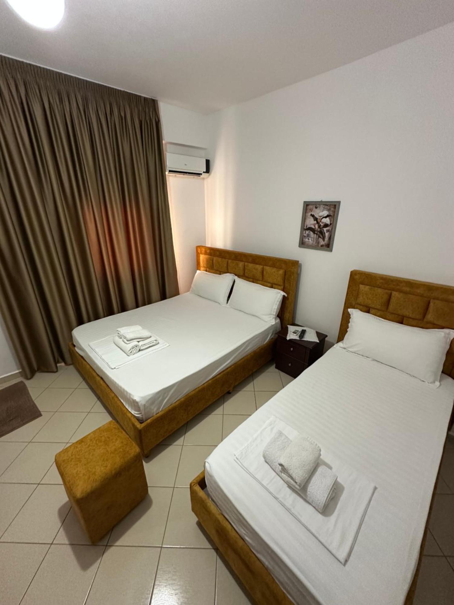 Lengu Holidays Houses Sarandë Rum bild