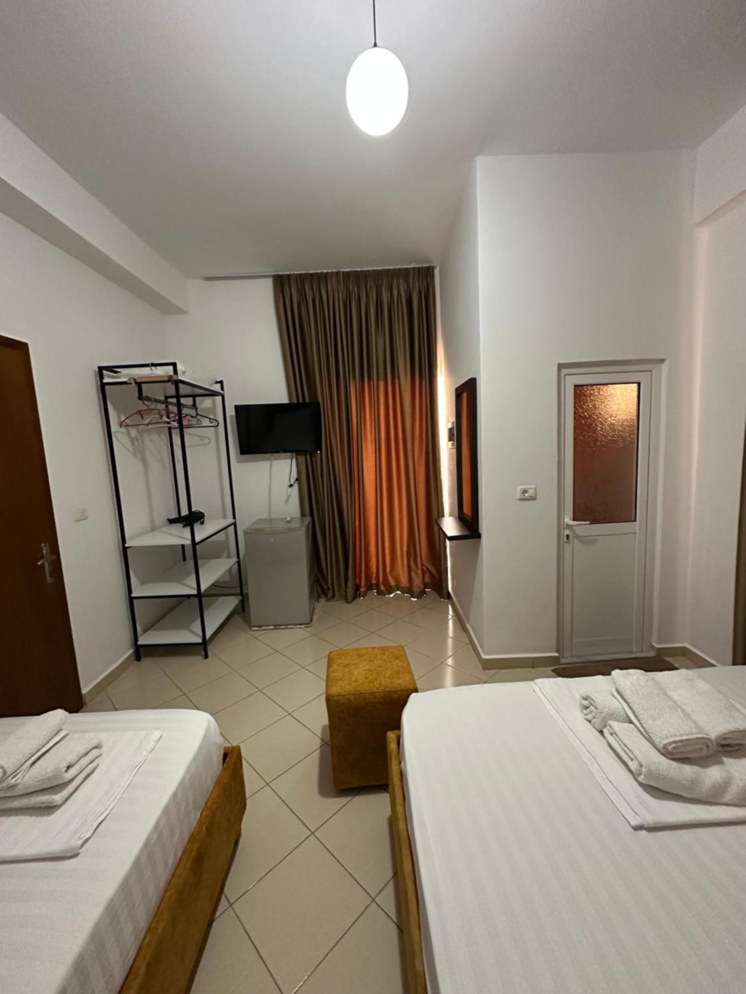 Lengu Holidays Houses Sarandë Rum bild